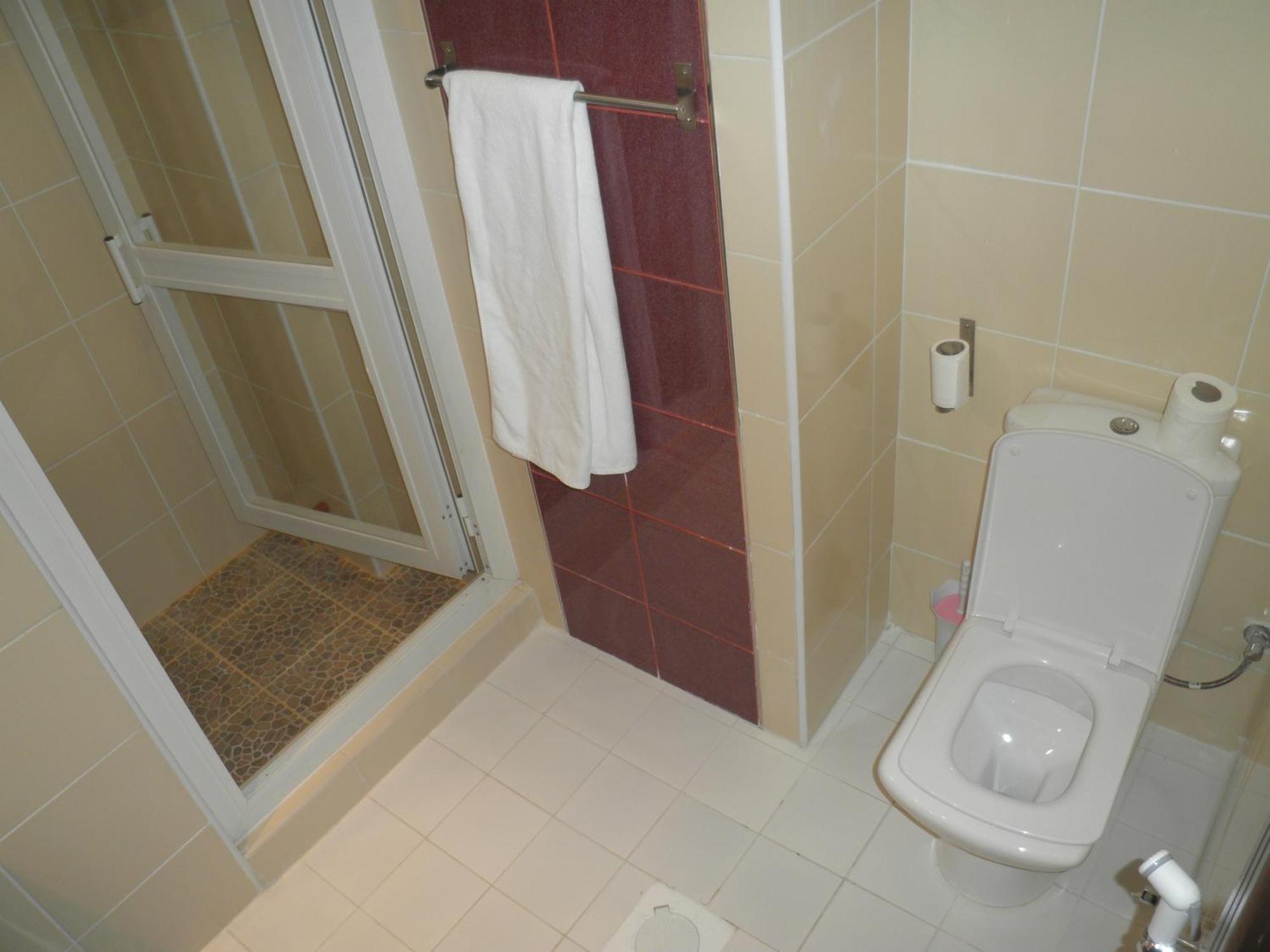 Marina Royal Hotel Suites Kuwait City Exterior foto