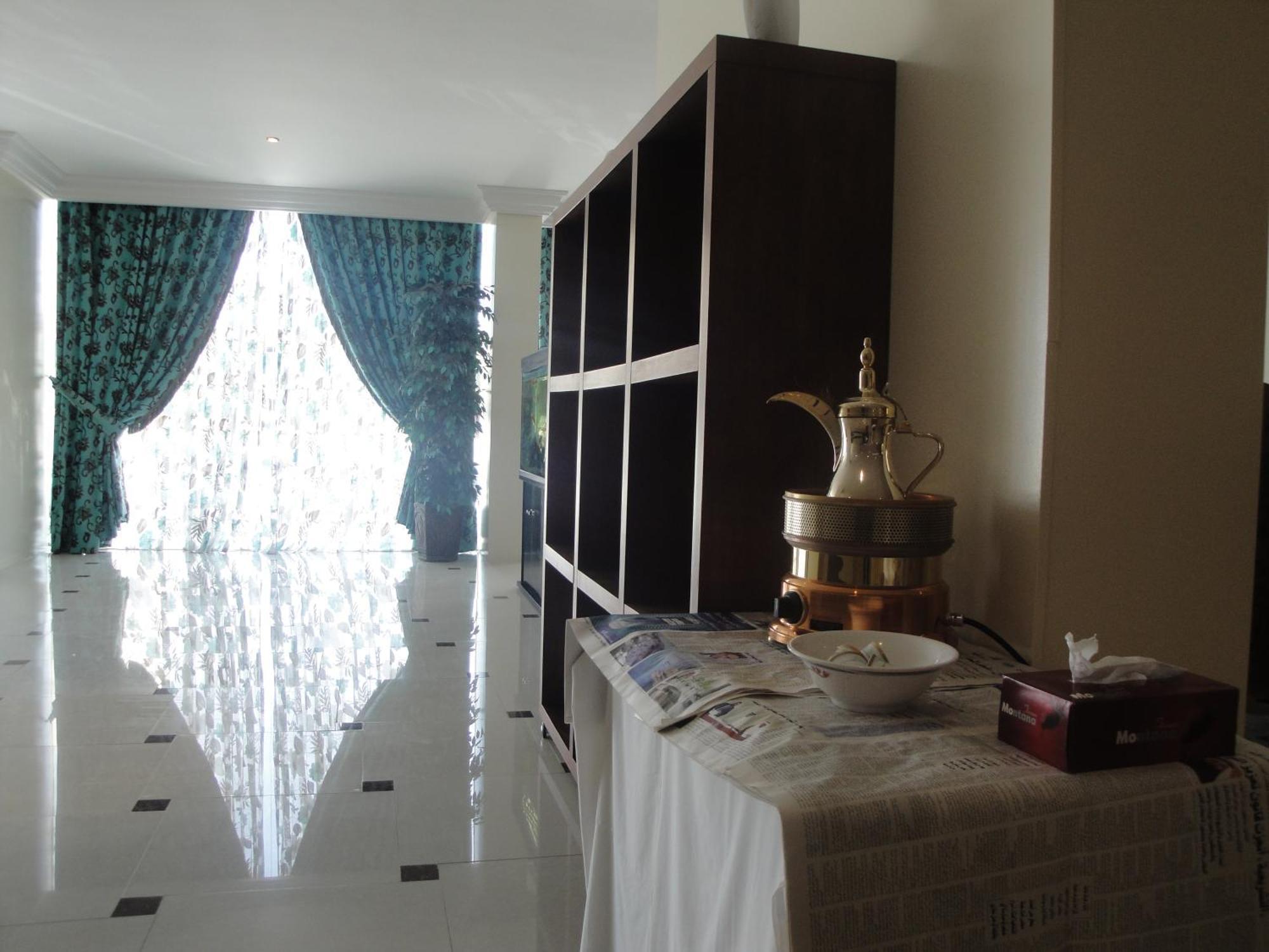 Marina Royal Hotel Suites Kuwait City Exterior foto